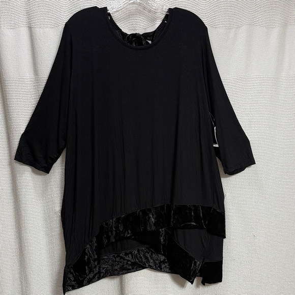 cha cha vente Tops - NEW Velvet trim Black Asymmetrical Tunic Top bow back SZ 1X holiday jersey knit